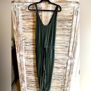 Heather green sporty jumper